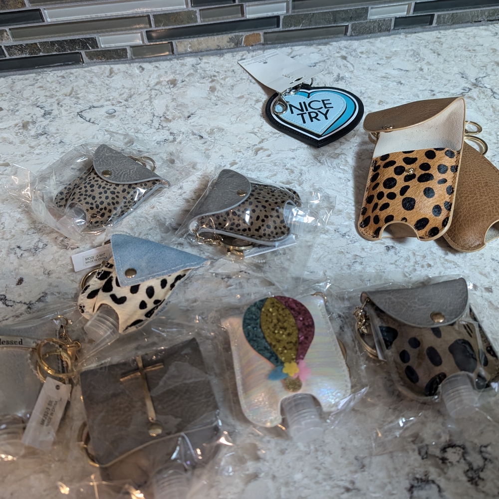 Leopard Print Kids Hand Sanitizer Holder